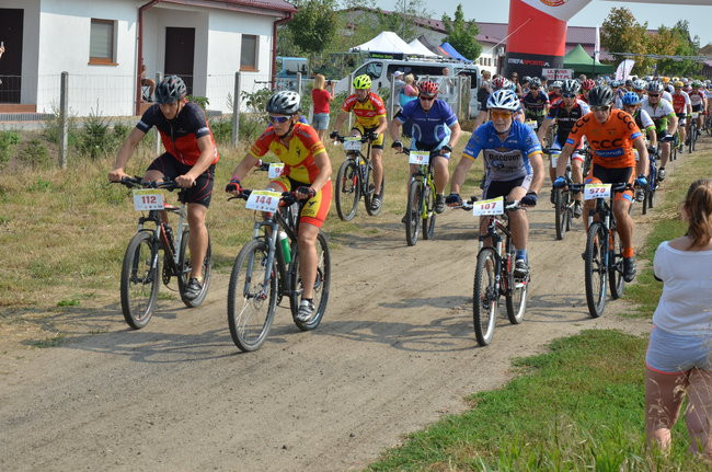 Policyjny Maraton w Przybyszewie (zdjęcia)