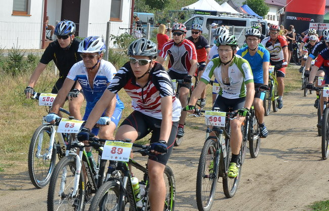 Policyjny Maraton w Przybyszewie (zdjęcia)