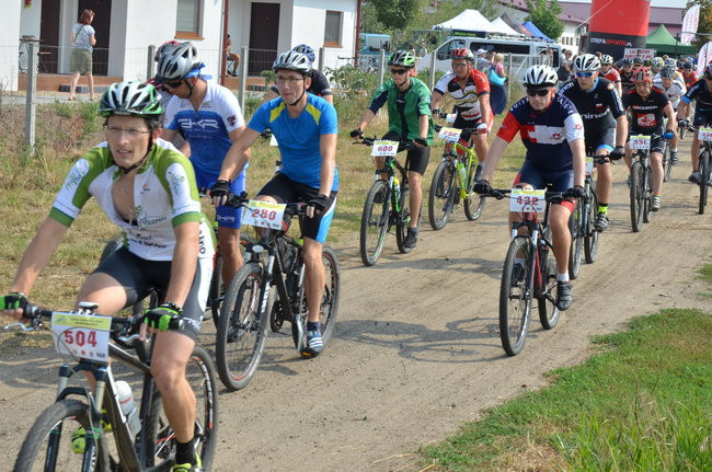 Policyjny Maraton w Przybyszewie (zdjęcia)