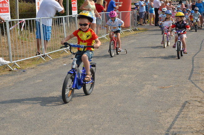 Policyjny Maraton w Przybyszewie (zdjęcia)