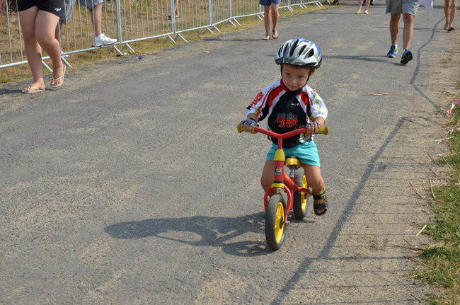 Policyjny Maraton w Przybyszewie (zdjęcia)