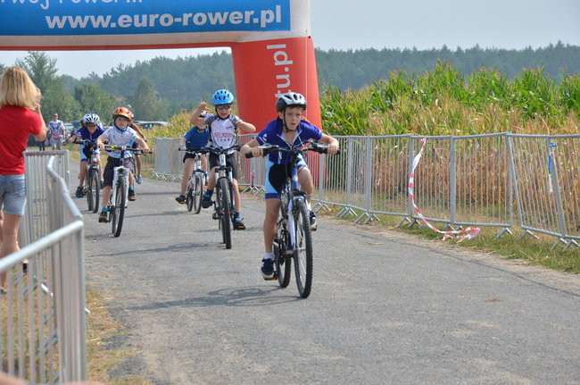 Policyjny Maraton w Przybyszewie (zdjęcia)