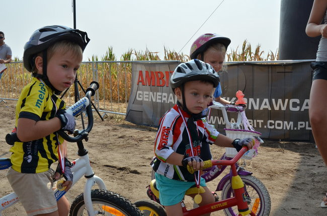 Policyjny Maraton w Przybyszewie (zdjęcia)