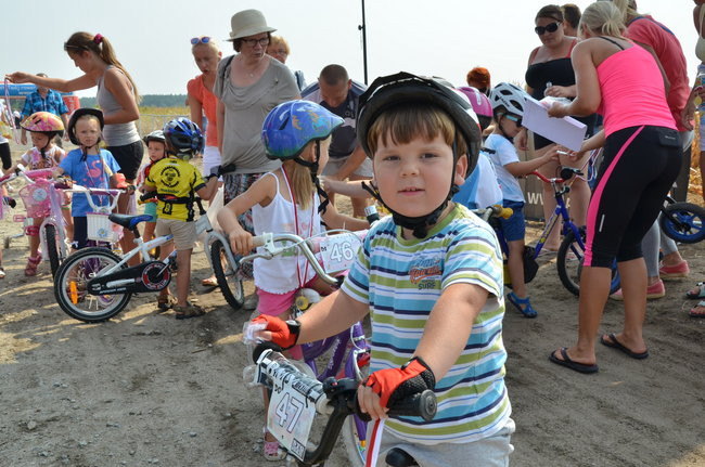 Policyjny Maraton w Przybyszewie (zdjęcia)