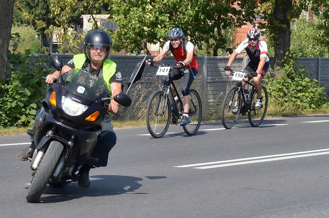 Pięciuset kolarzy na szlaku Don Kichota  (zdjęcia)