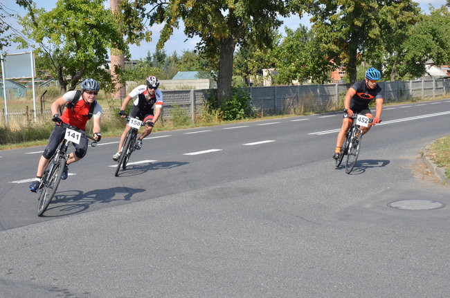 Pięciuset kolarzy na szlaku Don Kichota  (zdjęcia)