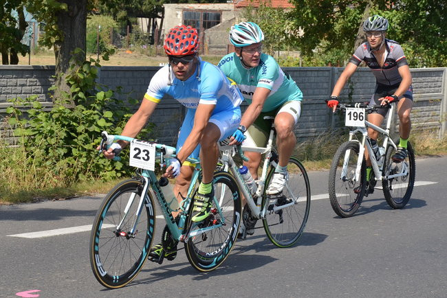 Pięciuset kolarzy na szlaku Don Kichota  (zdjęcia)