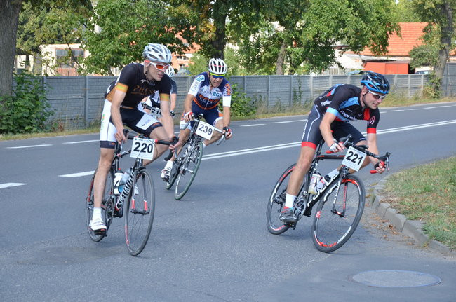 Pięciuset kolarzy na szlaku Don Kichota  (zdjęcia)