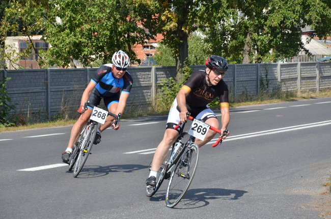Pięciuset kolarzy na szlaku Don Kichota  (zdjęcia)