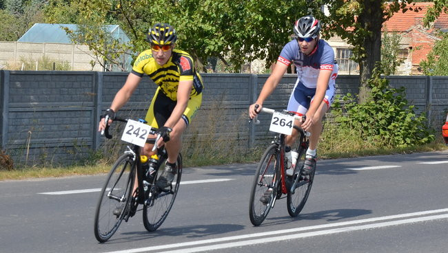 Pięciuset kolarzy na szlaku Don Kichota  (zdjęcia)
