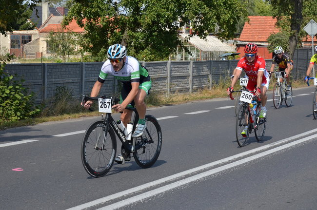 Pięciuset kolarzy na szlaku Don Kichota  (zdjęcia)