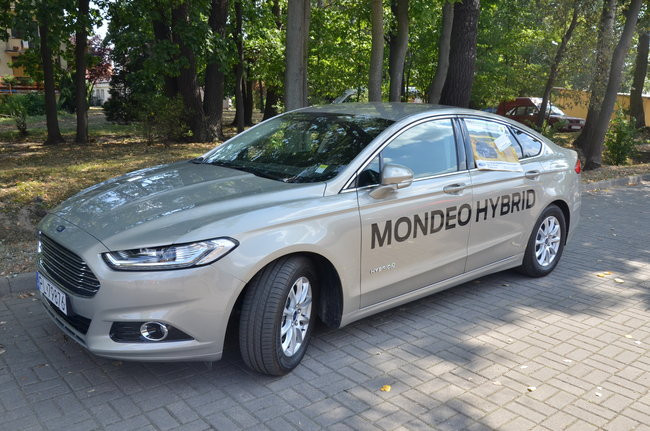 Pięciuset kolarzy na szlaku Don Kichota  (zdjęcia)