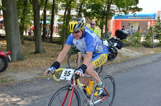 Pięciuset kolarzy na szlaku Don Kichota  (zdjęcia)