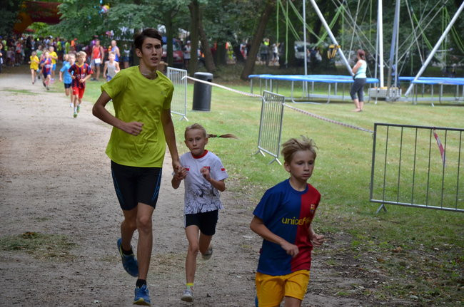 Jeziorki - nie tylko dla koni (zdjęcia)