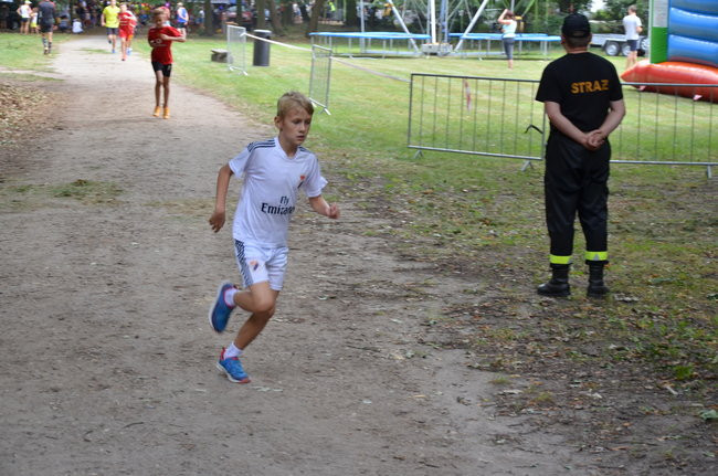 Jeziorki - nie tylko dla koni (zdjęcia)