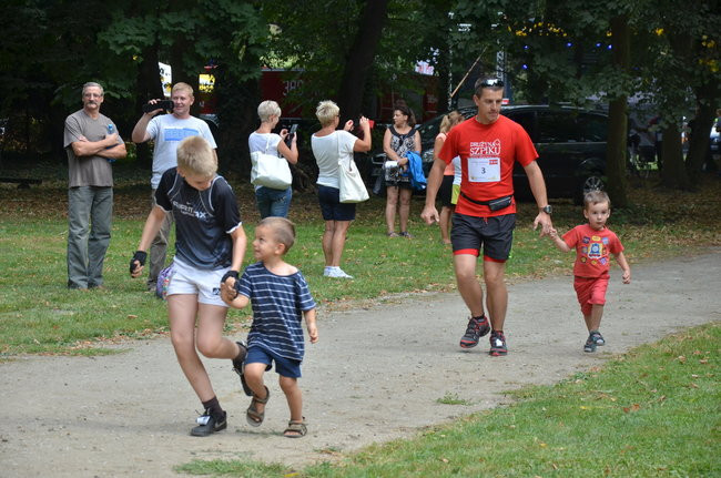Jeziorki - nie tylko dla koni (zdjęcia)
