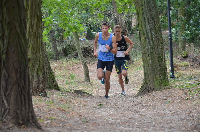 Jeziorki - nie tylko dla koni (zdjęcia)