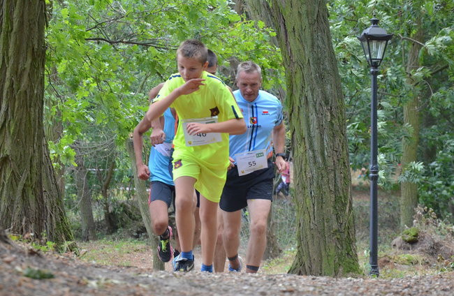 Jeziorki - nie tylko dla koni (zdjęcia)