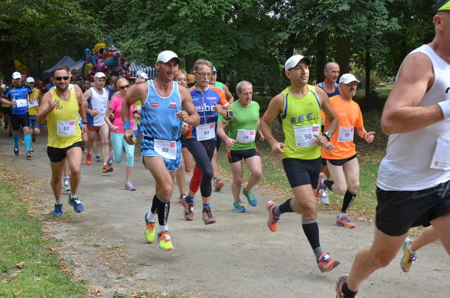 Jeziorki - nie tylko dla koni (zdjęcia)