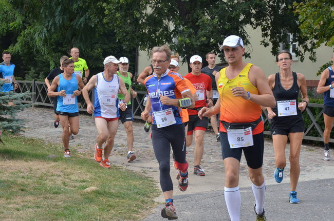 Jeziorki - nie tylko dla koni (zdjęcia)