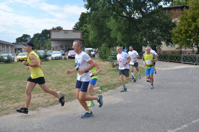 Jeziorki - nie tylko dla koni (zdjęcia)