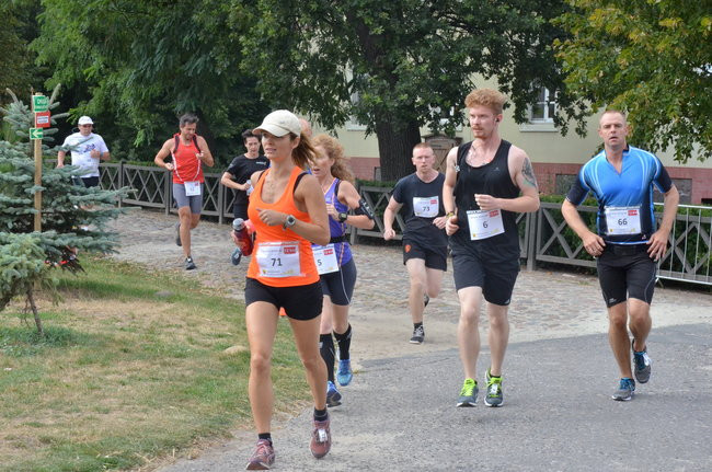 Jeziorki - nie tylko dla koni (zdjęcia)