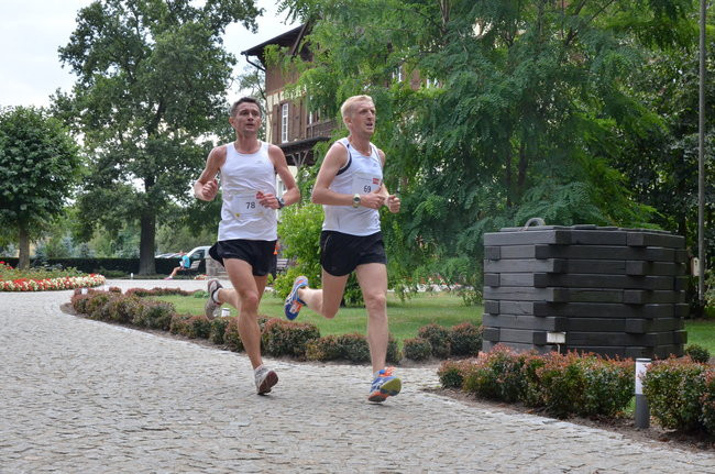 Jeziorki - nie tylko dla koni (zdjęcia)