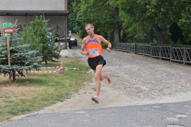 Jeziorki - nie tylko dla koni (zdjęcia)