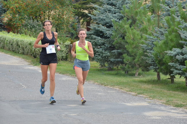 Jeziorki - nie tylko dla koni (zdjęcia)