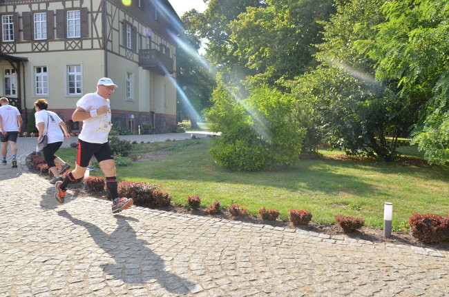 Jeziorki - nie tylko dla koni (zdjęcia)