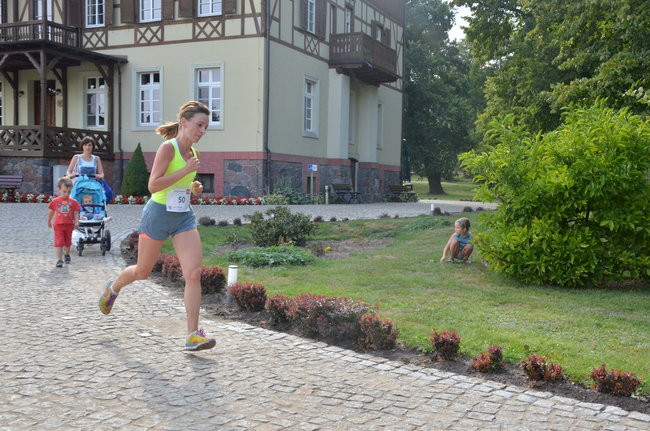 Jeziorki - nie tylko dla koni (zdjęcia)