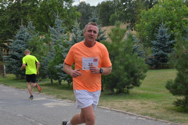 Jeziorki - nie tylko dla koni (zdjęcia)