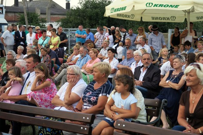 Świętowanie w Lasotkach (wideo i zdjęcia)