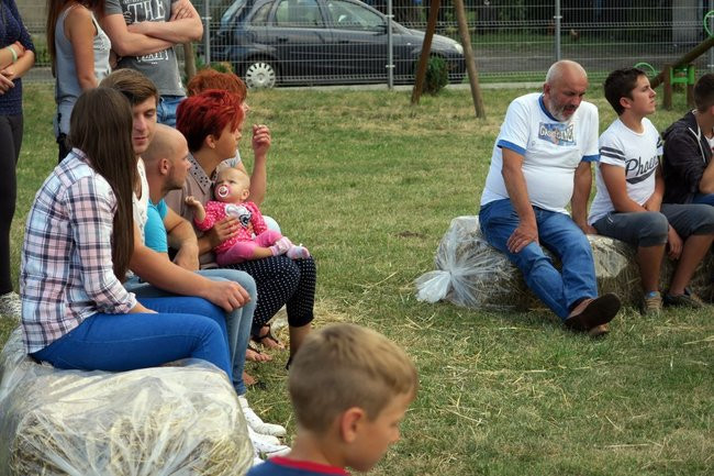 Świętowanie w Lasotkach (wideo i zdjęcia)