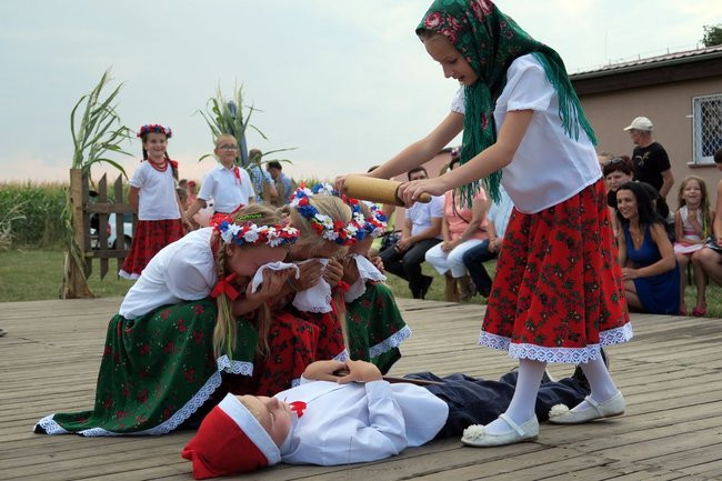 Świętowanie w Lasotkach (wideo i zdjęcia)