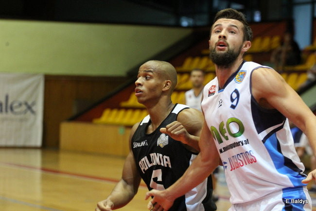 Pierwszoligowcy górą (zdjęcia)