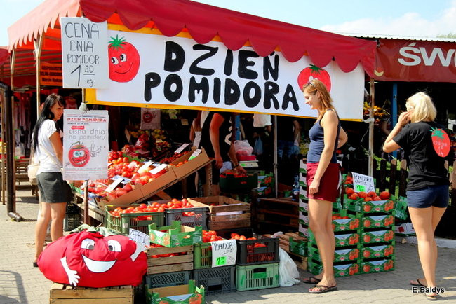 Rodzinny festyn na targu (zdjęcia)
