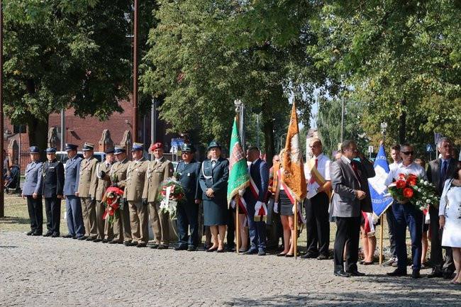 Cześć i chwała Bohaterom (zdjęcia)