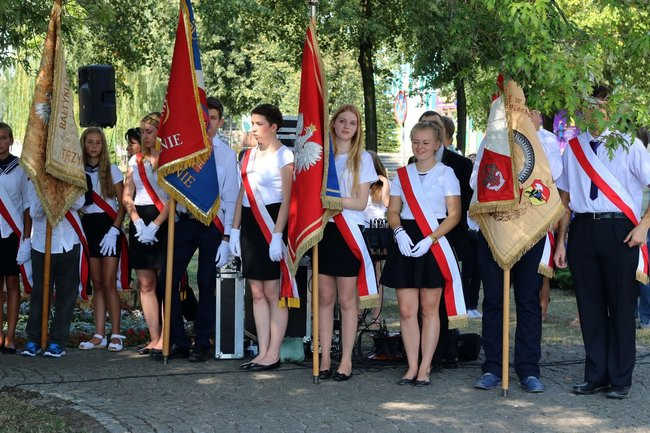 Cześć i chwała Bohaterom (zdjęcia)