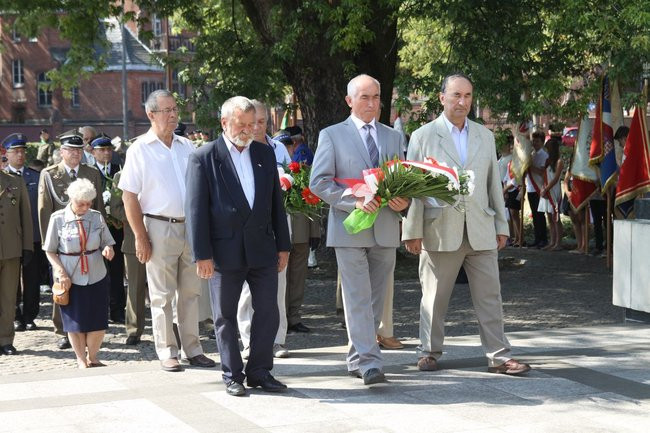 Cześć i chwała Bohaterom (zdjęcia)