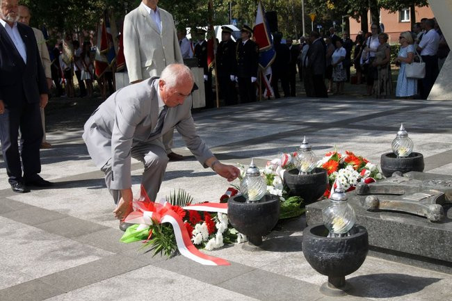 Cześć i chwała Bohaterom (zdjęcia)