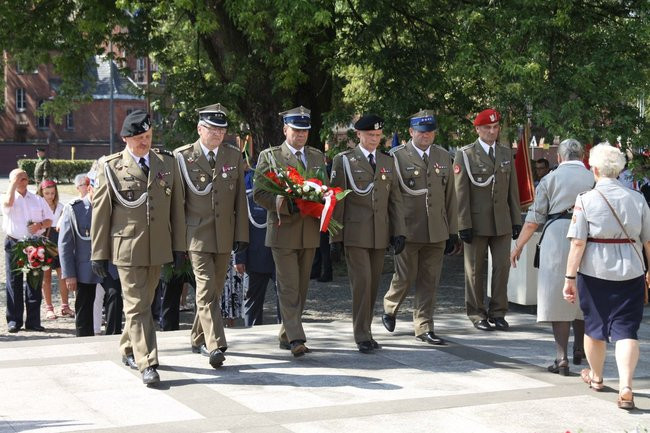 Cześć i chwała Bohaterom (zdjęcia)