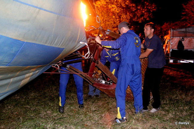 Pogoda nie sprzyja balonom (zdjęcia)