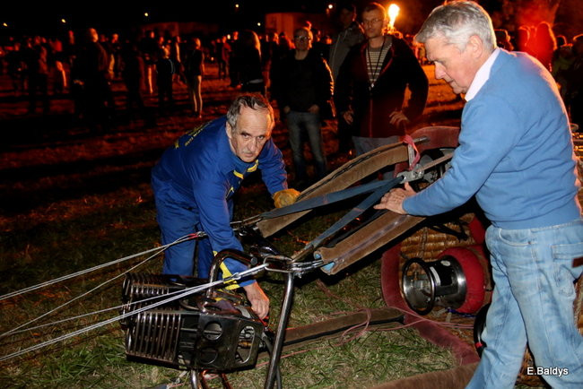 Pogoda nie sprzyja balonom (zdjęcia)