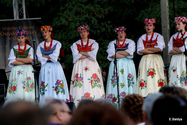 Słoneczne pożegnanie lata pod wiatrakami (zdjęcia)