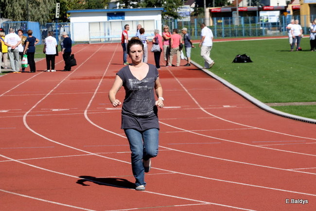 Olimpiada seniorów na stadionie (zdjęcia)