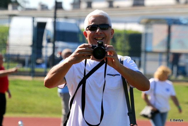 Olimpiada seniorów na stadionie (zdjęcia)