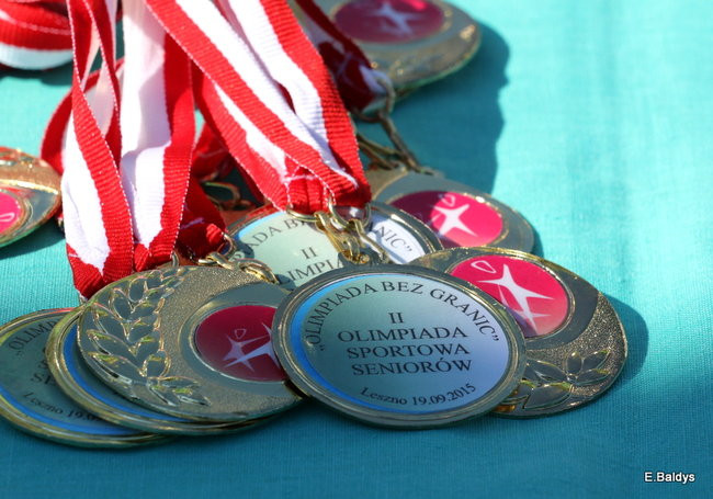 Olimpiada seniorów na stadionie (zdjęcia)