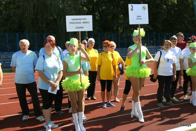 Olimpiada seniorów na stadionie (zdjęcia)