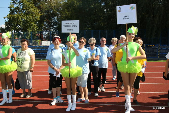 Olimpiada seniorów na stadionie (zdjęcia)